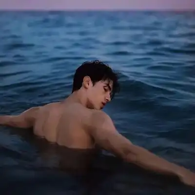 邱湛蓝